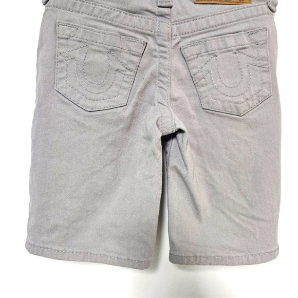 True Religion Children's shorts Size 5 - Picture 12 of 14